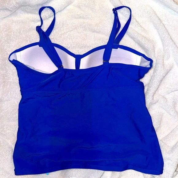 NWT Younique Women's tankini Swimsuit Top in Vibrant Blue - Picture 2 of 6